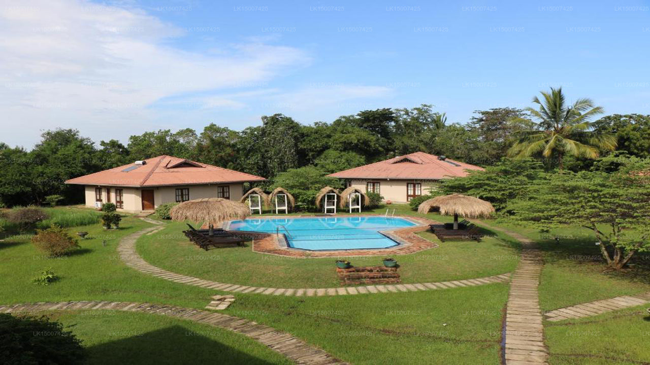 Hibiscus Garden, Tissamaharama