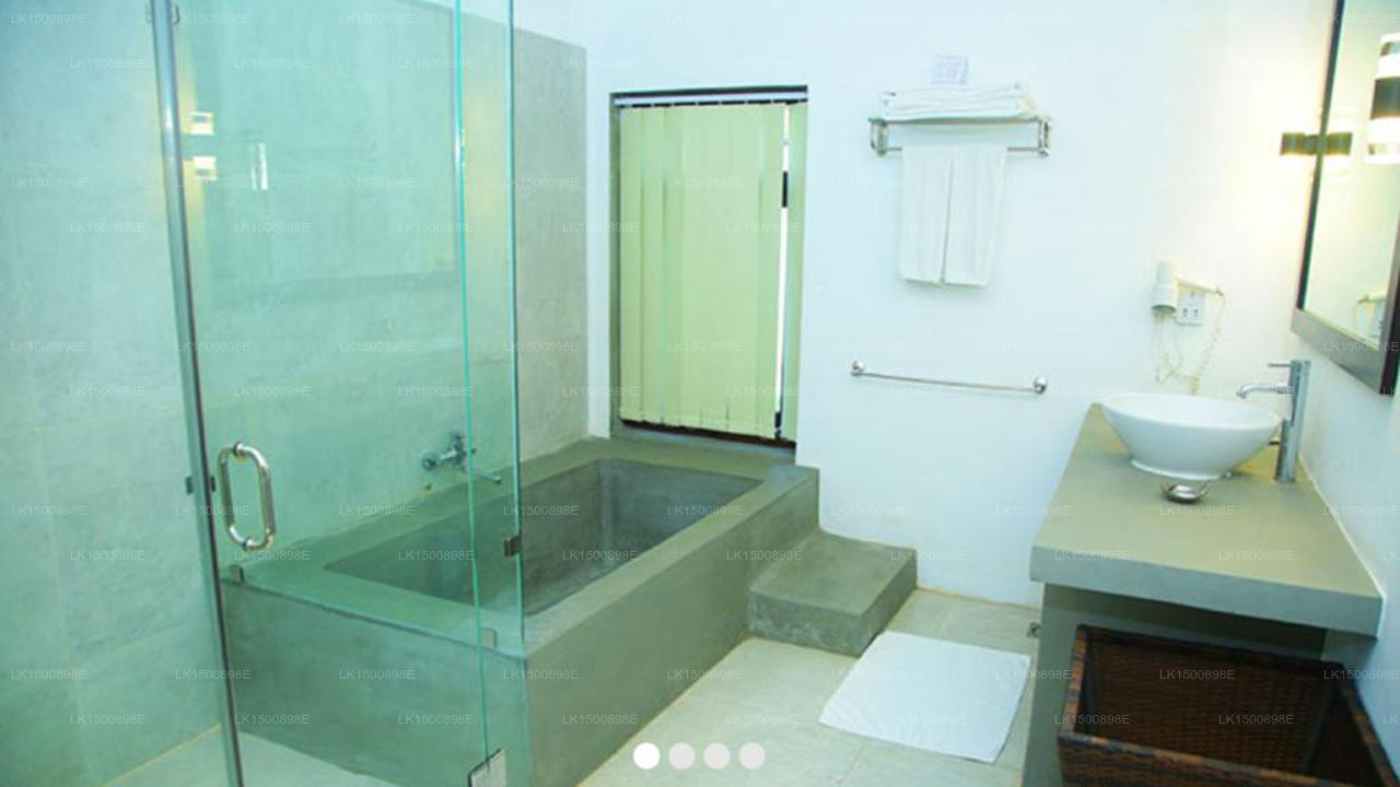 Ranna 212 Sahil Tatil Köyü, Tangalle