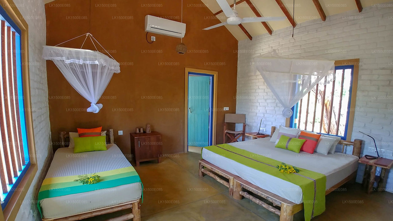 Ötesin Arkası - Safari Lodge, Yala