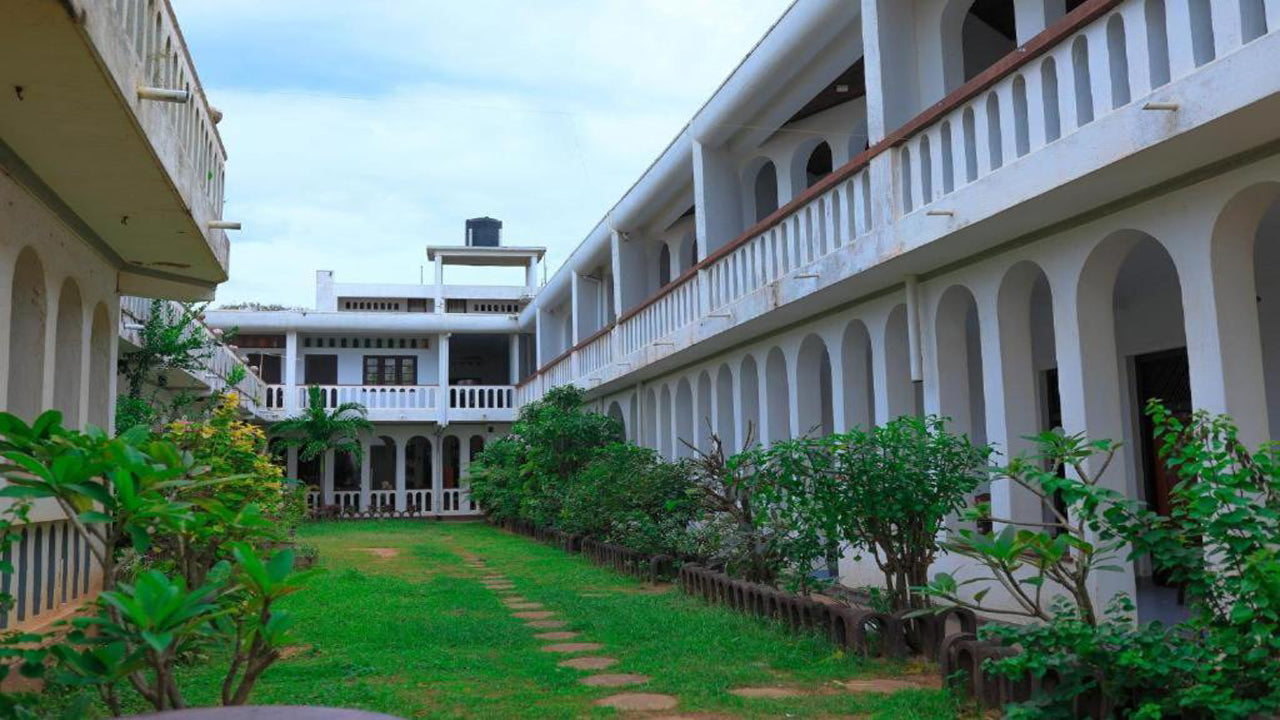 Gümüş Kumlar, Negombo