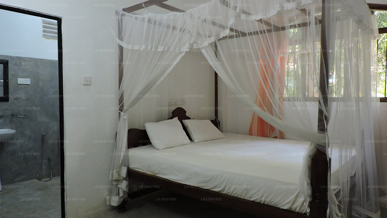 Dilakn Guest House