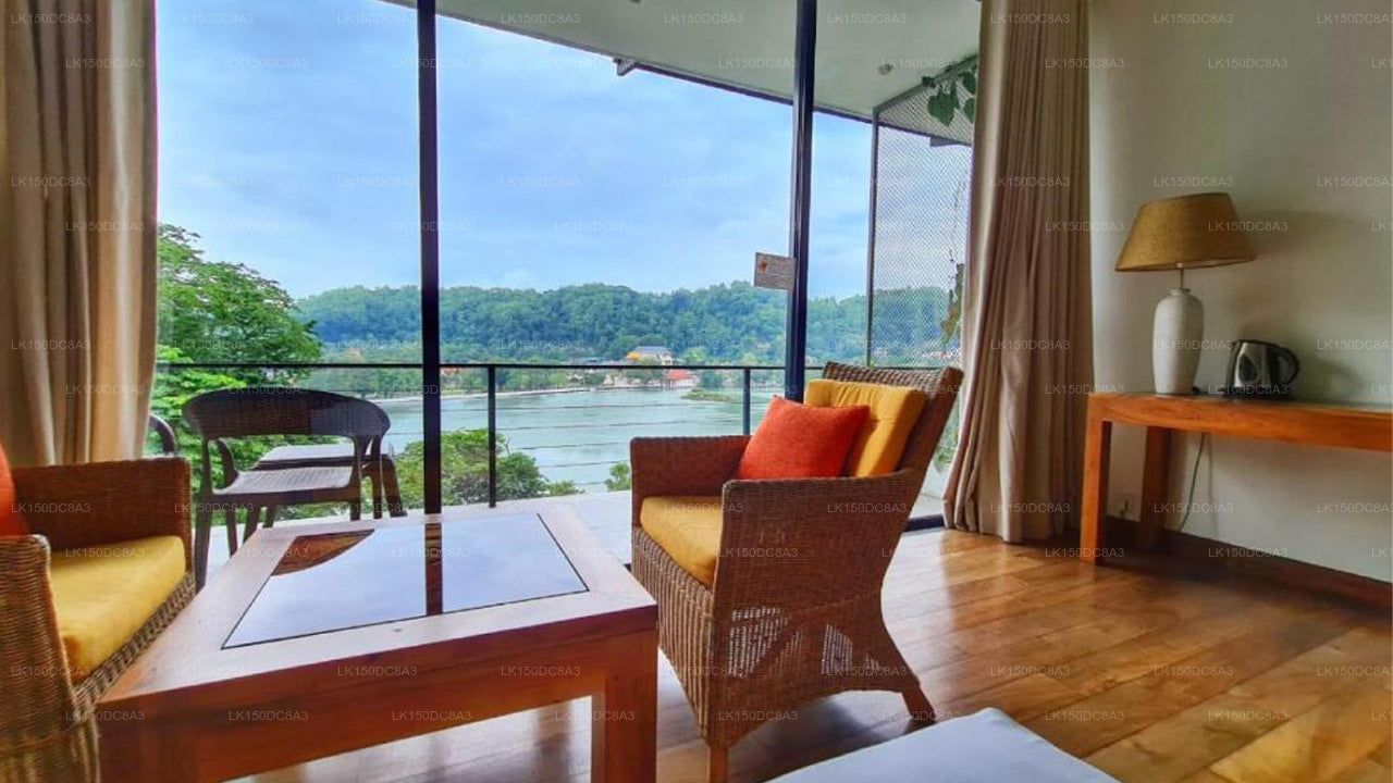 Lakewood Rezidansı, Kandy