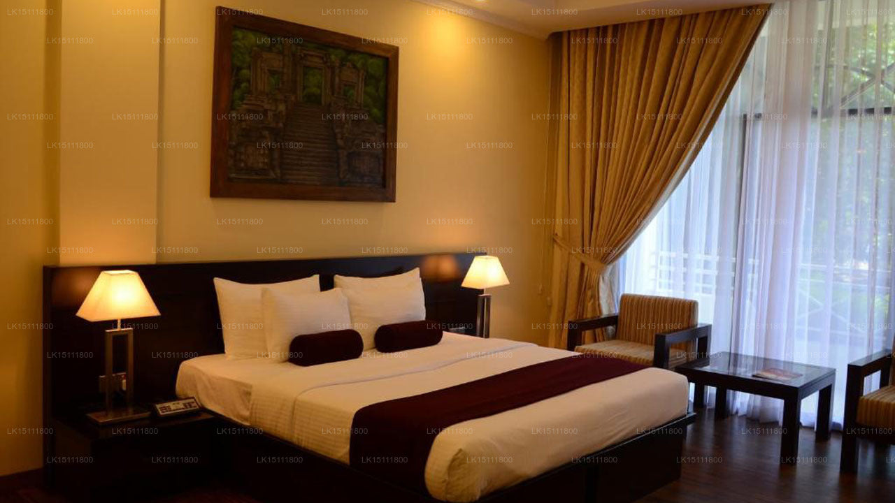Kandyan Reach Otel, Kurunegala