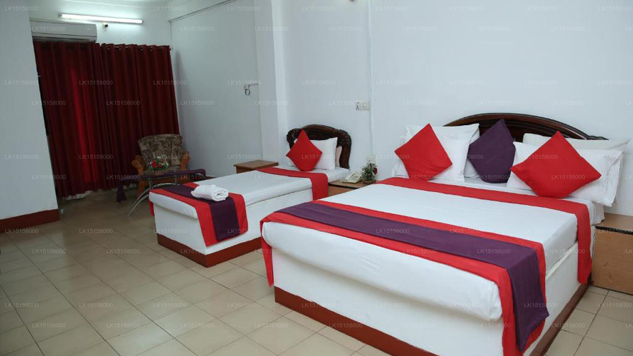 Nelly Star Hotel, Vavuniya