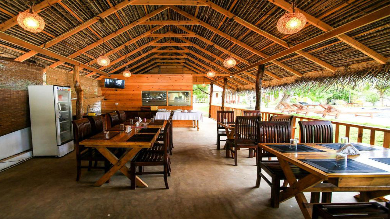 Bay Beach Otel, Trincomalee
