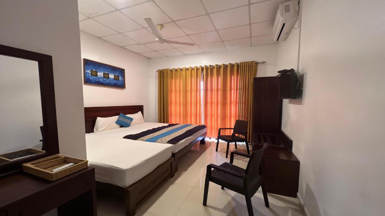Bay Beach Otel, Trincomalee