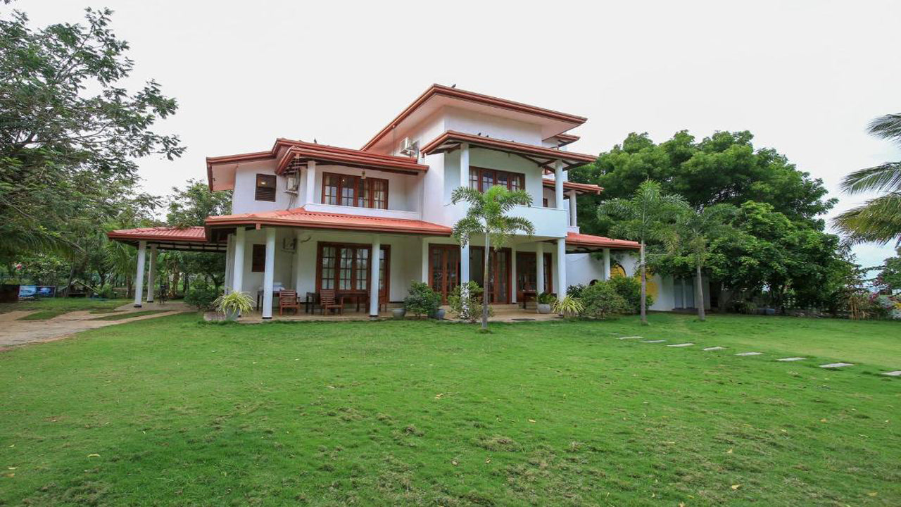 Bay Beach Otel, Trincomalee