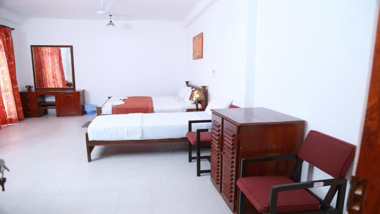 Sea Shine Beach Otel, Wattala