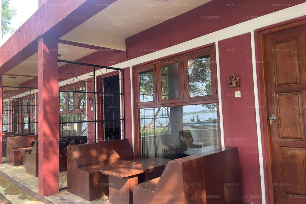 Otel Lake Park, Polonnaruwa