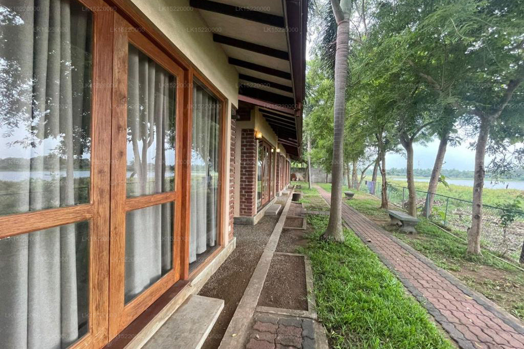 Otel Lake Park, Polonnaruwa