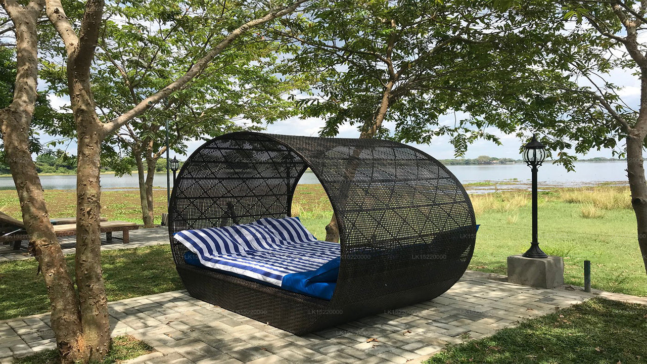 Otel Lake Park, Polonnaruwa