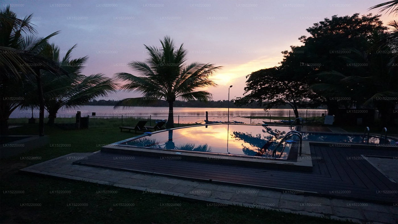 Otel Lake Park, Polonnaruwa