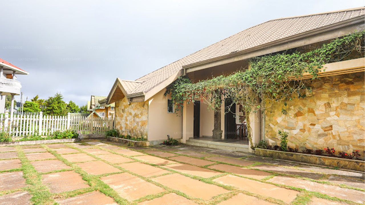 Villa Acacia, Nuwara Eliya