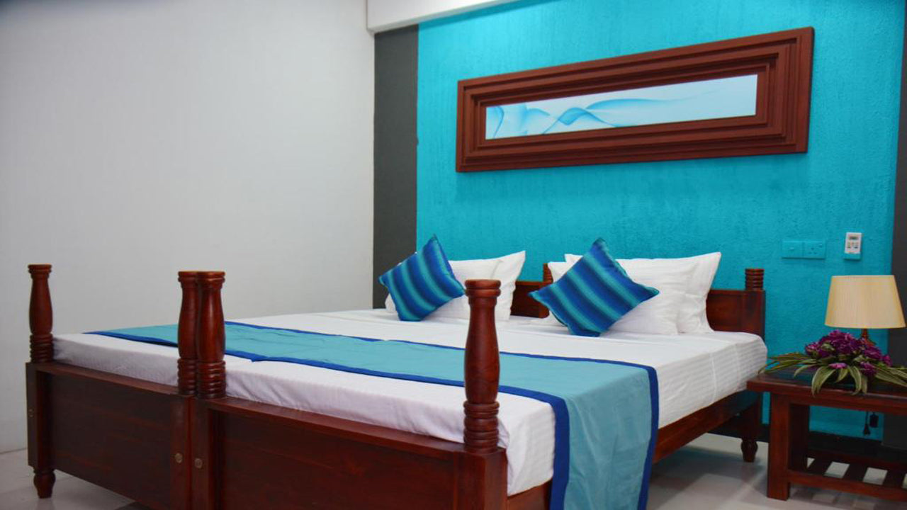 Meili Lanka Şehir Oteli, Kandy