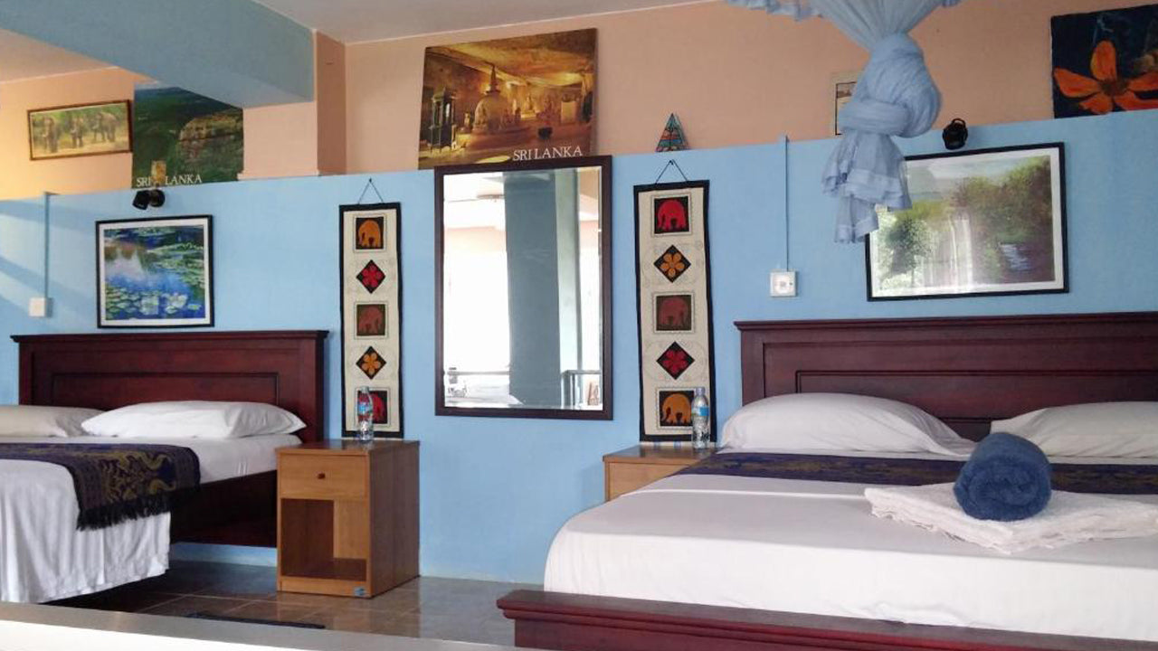 Days Inn, Kandy