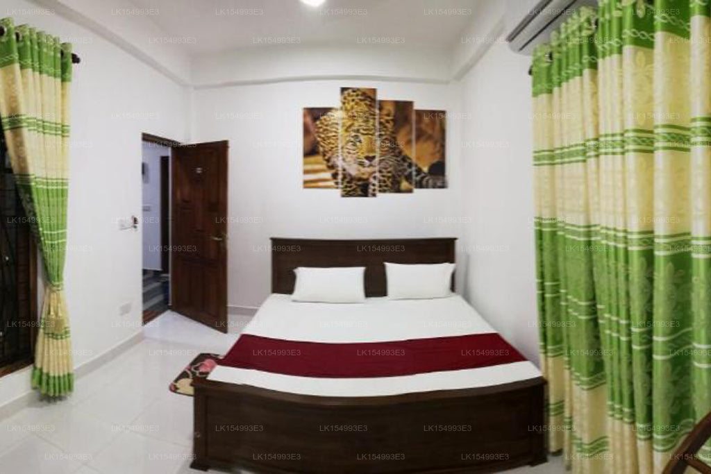 Surf Reef Dalış Plaj Sarayı, Trincomalee