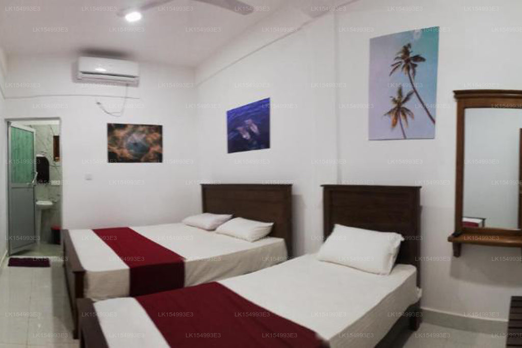 Surf Reef Dalış Plaj Sarayı, Trincomalee