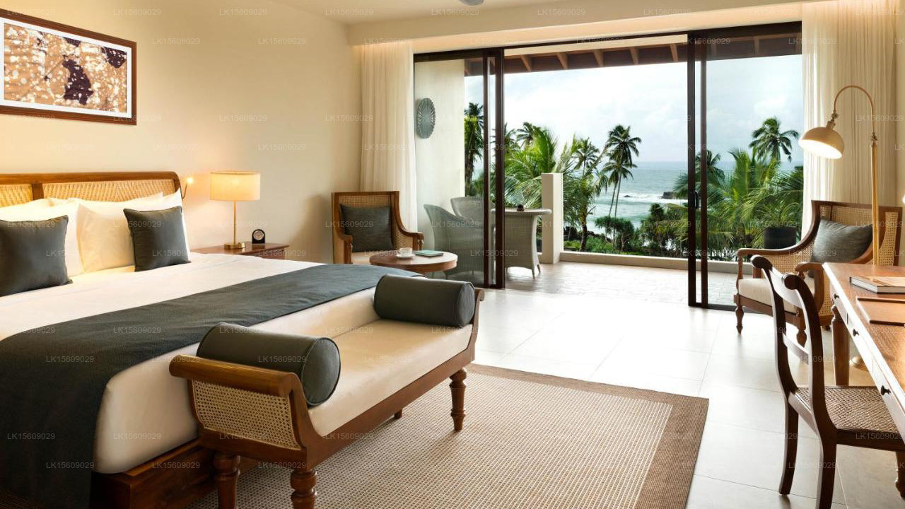 Luxurious stay at exquisite room, Tangalle