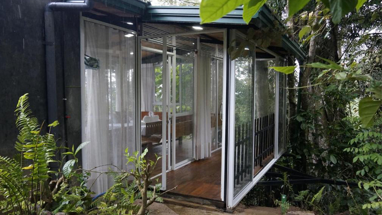 Sinharaja Kurulu Ella Eko Tatil Köyü, Deniyaya