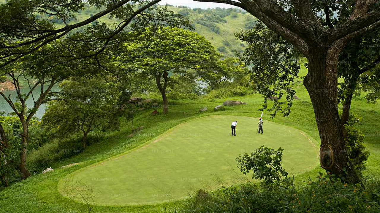 Yeşil Fairways ve Golf Molası (9 Gün)