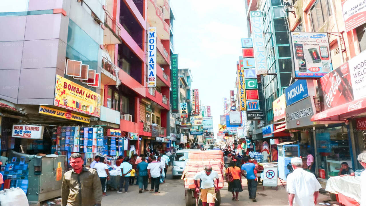 Colombo Tuk Tuk Macera