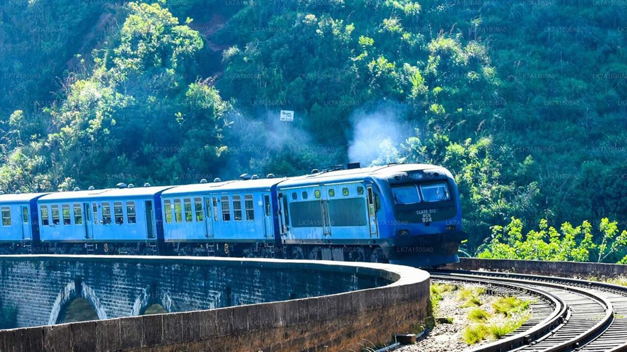 Colombo to Ella train ride on (Train No: 1005 "Podi Menike")