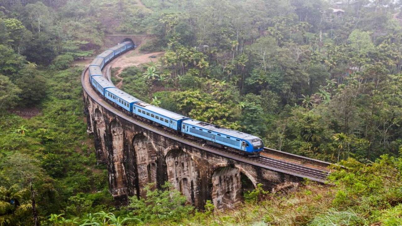 Colombo to Ella train ride on (Train No: 1005 "Podi Menike")
