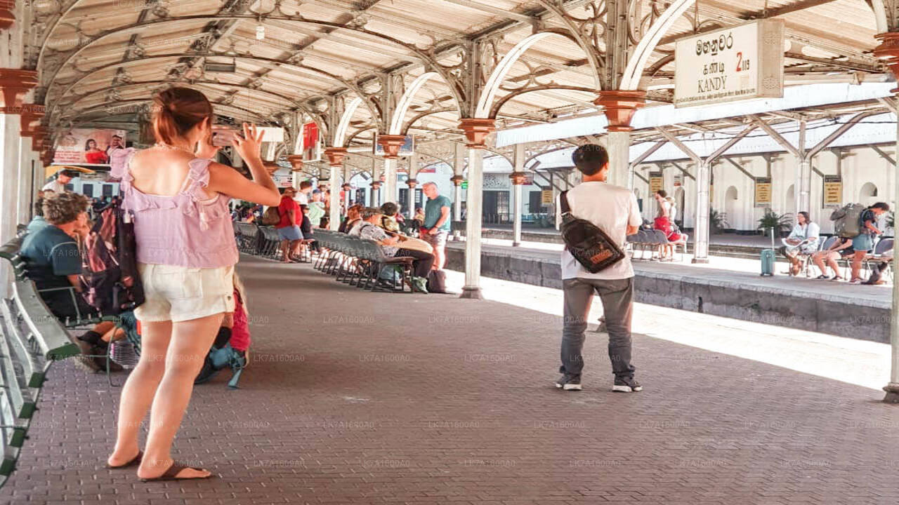 Colombo"dan Badulla"ya tren yolculuğu (Tren No: 1005 “Podi Menike”)