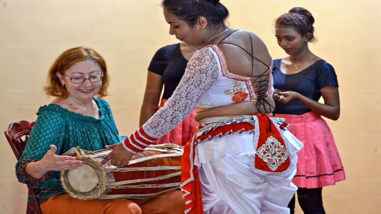 Panadura'dan Geleneksel Dans Deneyimi