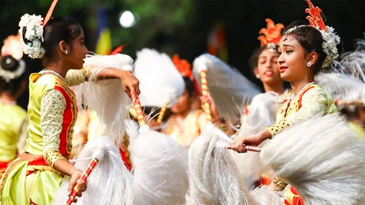 Kandy Esala Perahera - 11. Gün (Biletler ve Koltuklar)