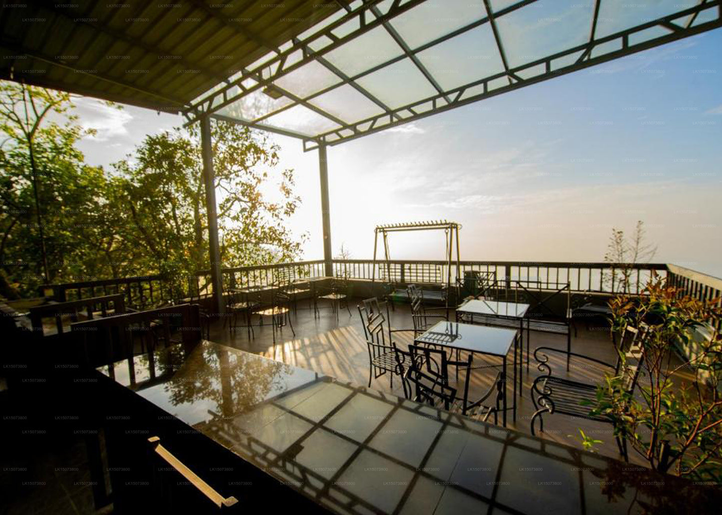 Olympus Plaza Otel, Haputale