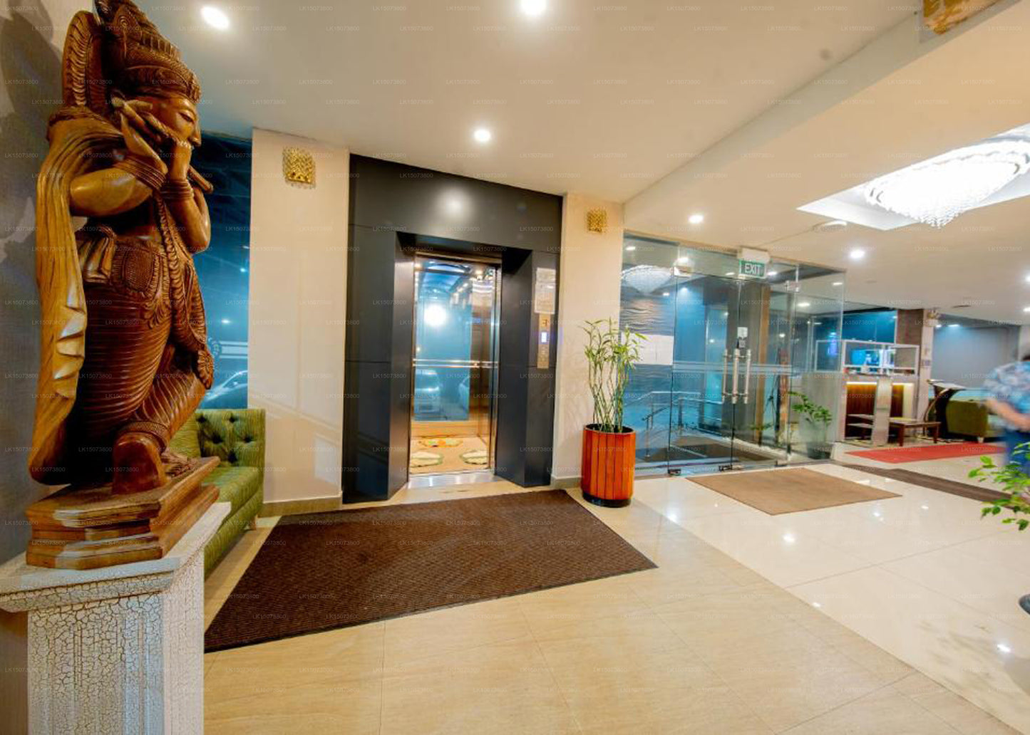Olympus Plaza Otel, Haputale