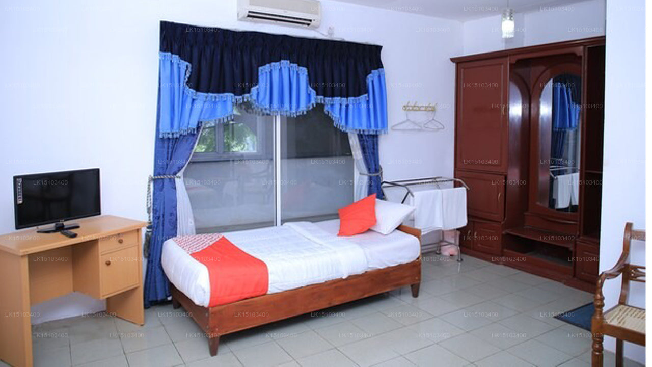 Pillaiyar Inn