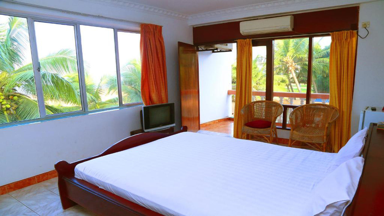 Topaz Beach Otel, Negombo