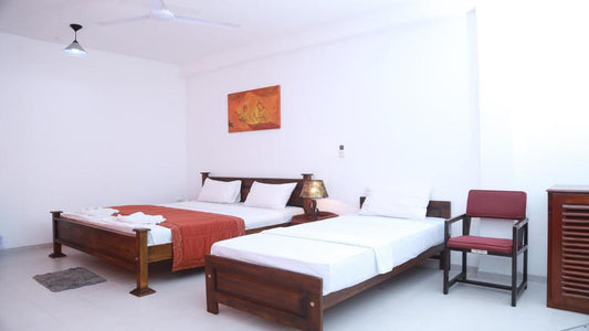 Sea Shine Beach Otel, Wattala