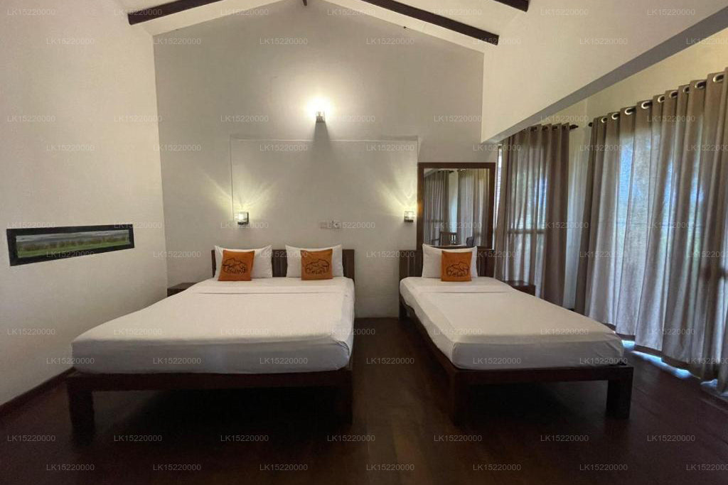 Otel Lake Park, Polonnaruwa