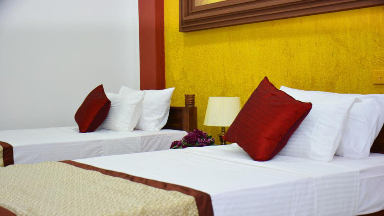 Meili Lanka Şehir Oteli, Kandy