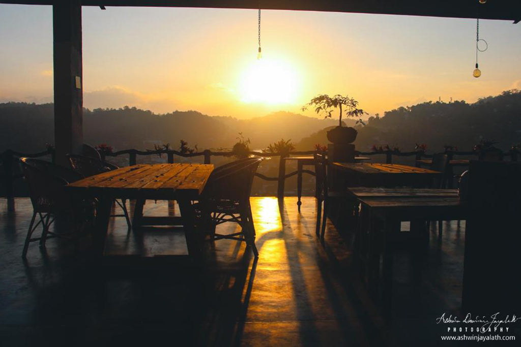 Kare Peg, Kandy