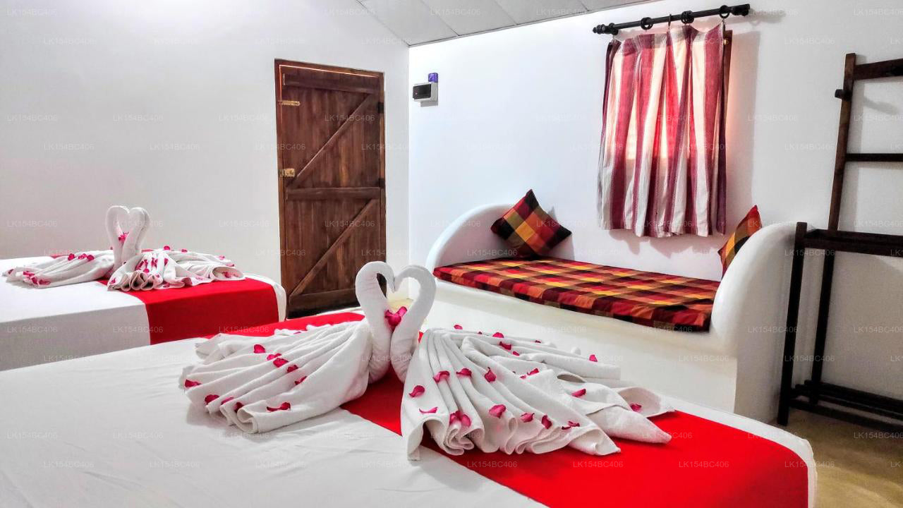 Roshanne Beach Resort, Kalpitiya