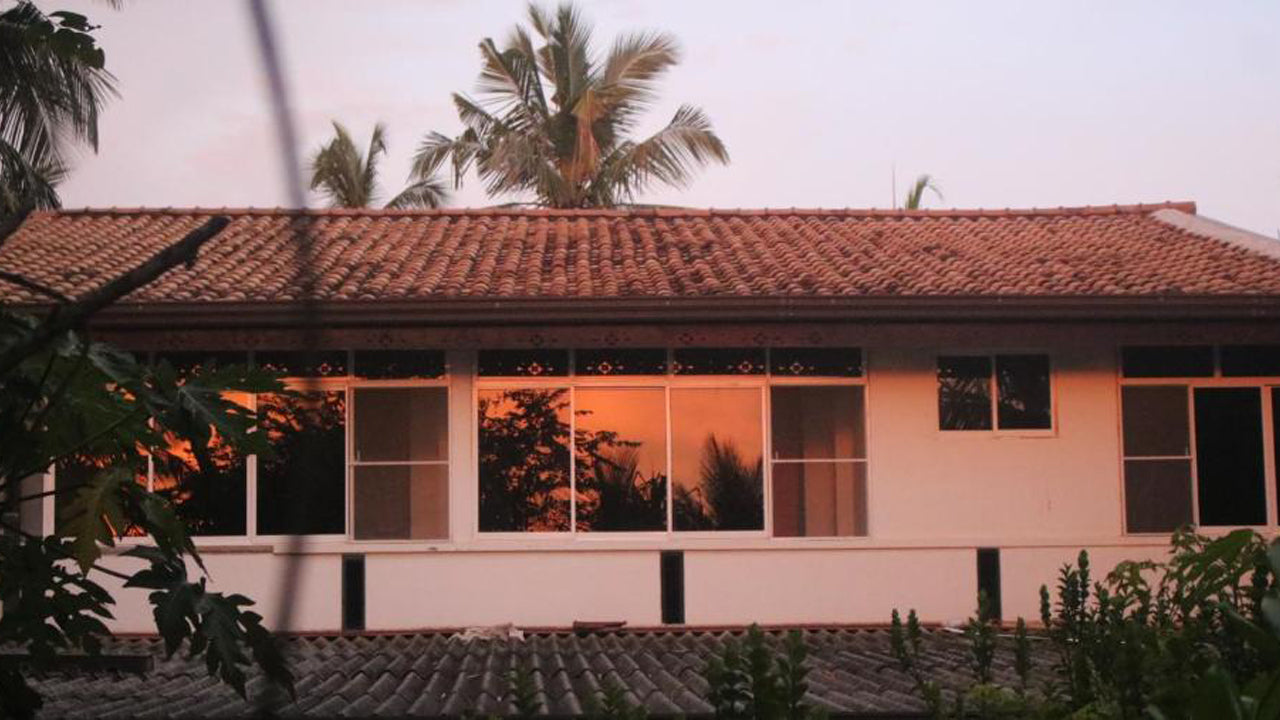 Mutlu Cocos, Waskaduwa