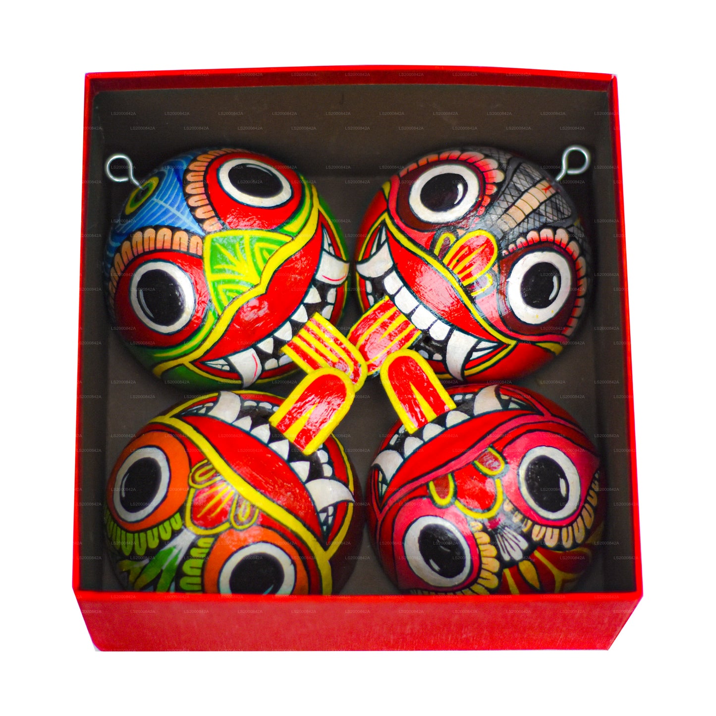 Hindistan Cevizi Kabukları Üzerine Boyalı Sri Lanka Geleneksel Raksha Maskeleri (Mayura, Maru, Agni, Naga) (4'lü Paket)