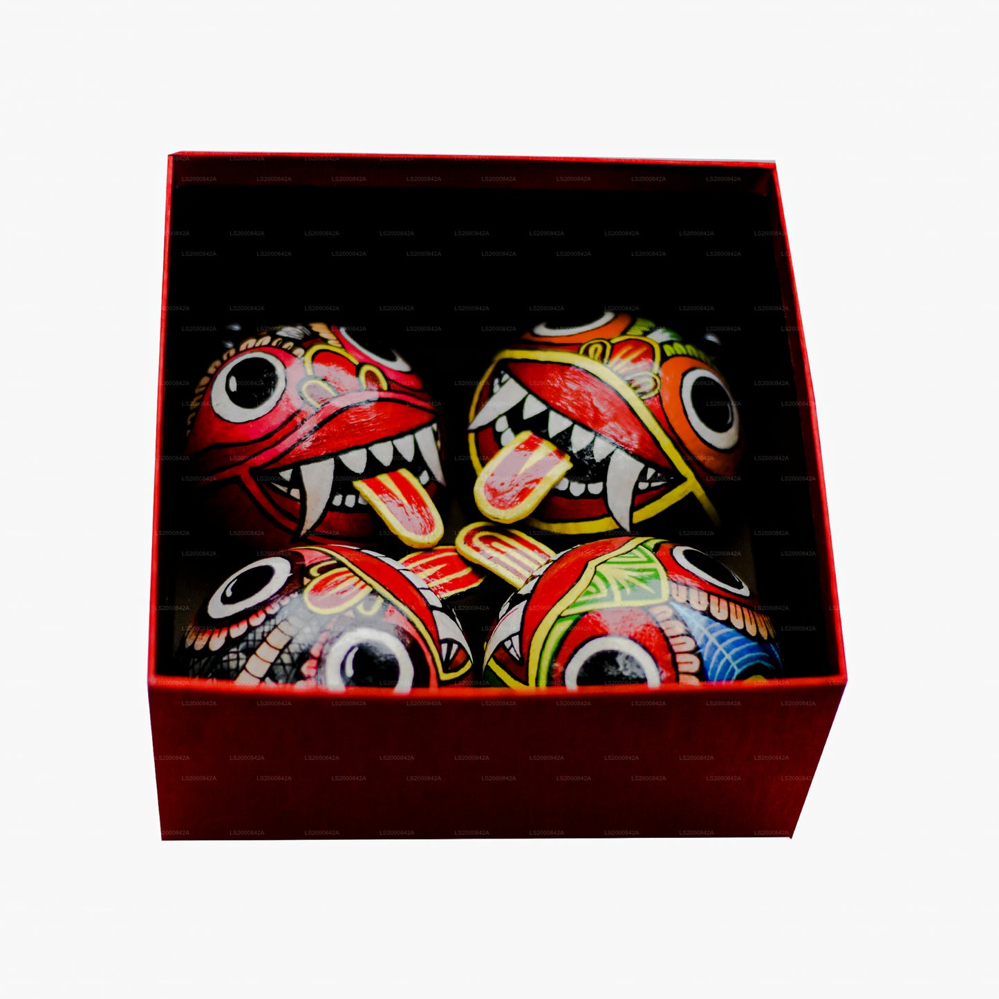 Hindistan Cevizi Kabukları Üzerine Boyalı Sri Lanka Geleneksel Raksha Maskeleri (Mayura, Maru, Agni, Naga) (4'lü Paket)