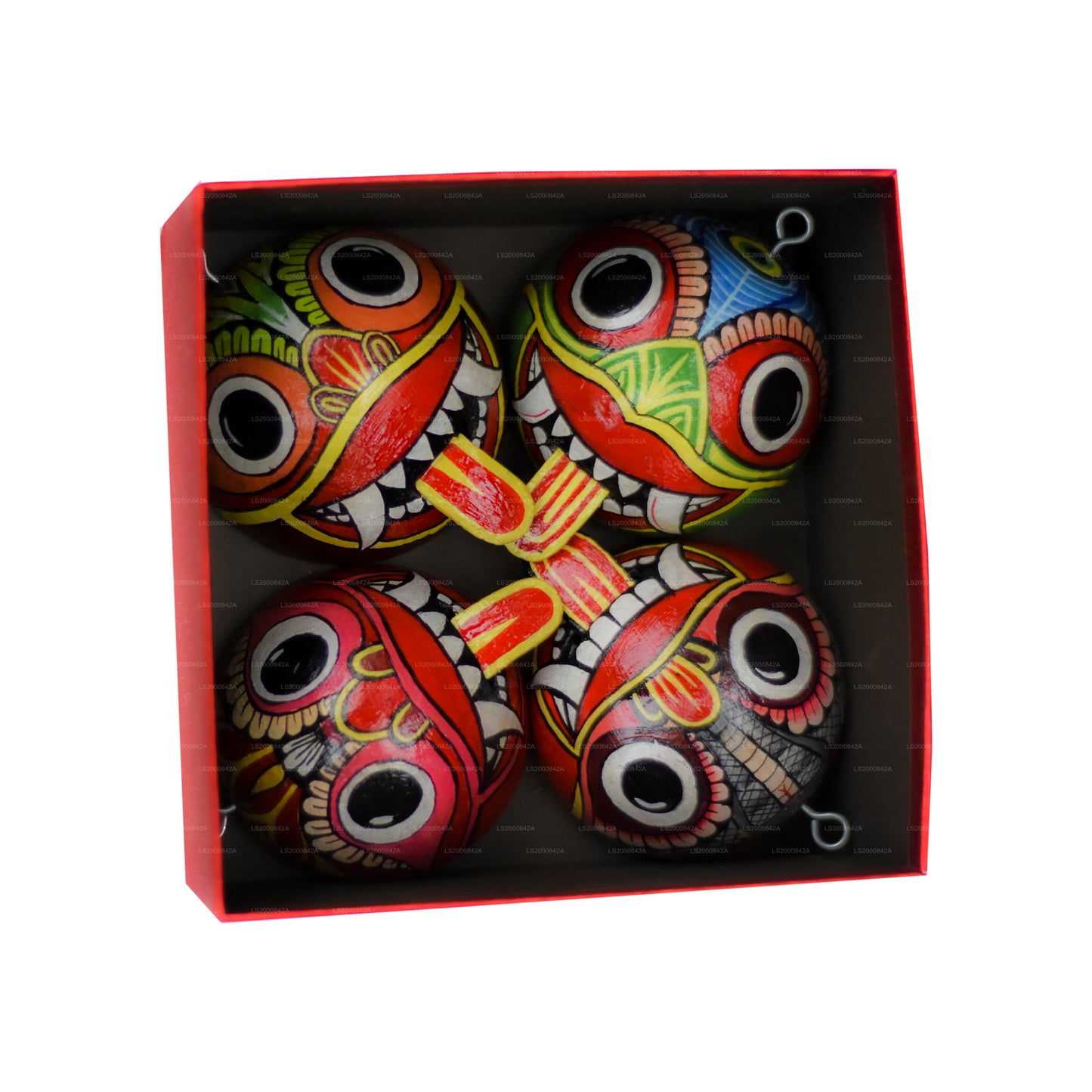 Hindistan Cevizi Kabukları Üzerine Boyalı Sri Lanka Geleneksel Raksha Maskeleri (Mayura, Maru, Agni, Naga) (4'lü Paket)
