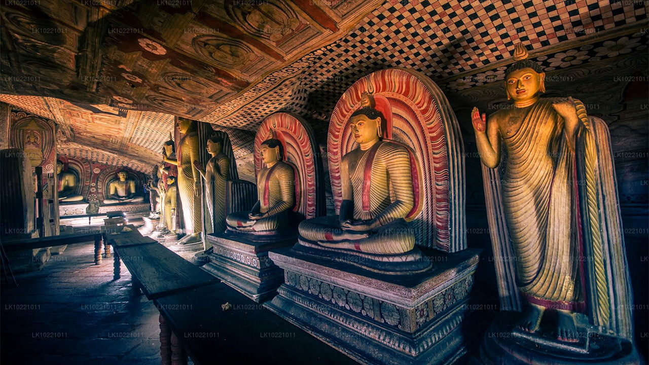 Kandy'den Anuradhapura (2 Gün)