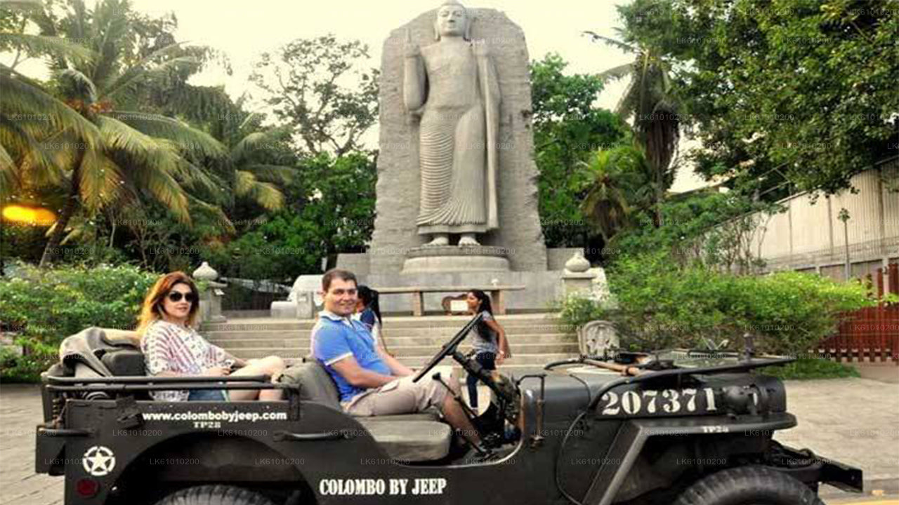 Savaş Jeep tarafından Colombo Şehir Turu